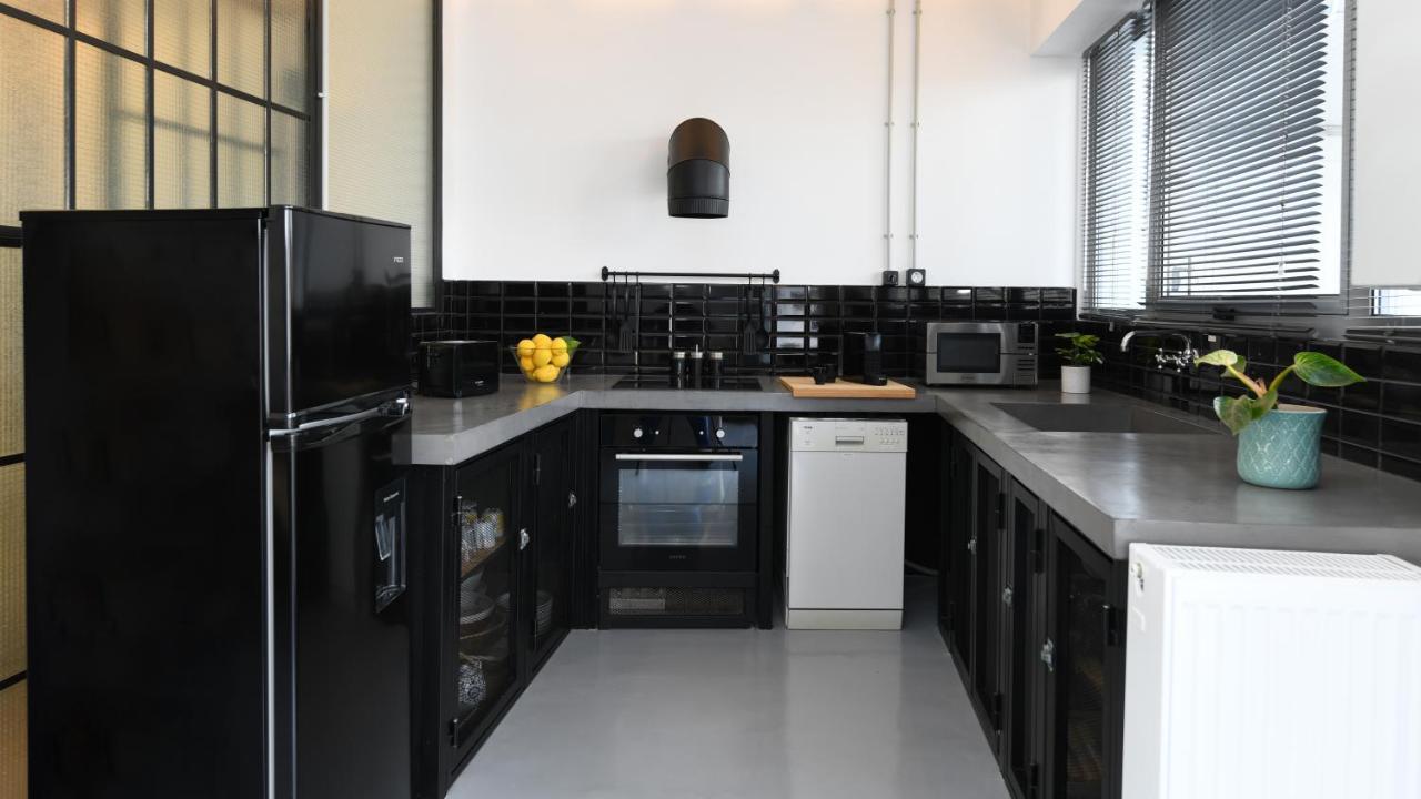 Monastiraki #Wallsfree Citycenter- Unspoiled Athens Apartments Екстериор снимка