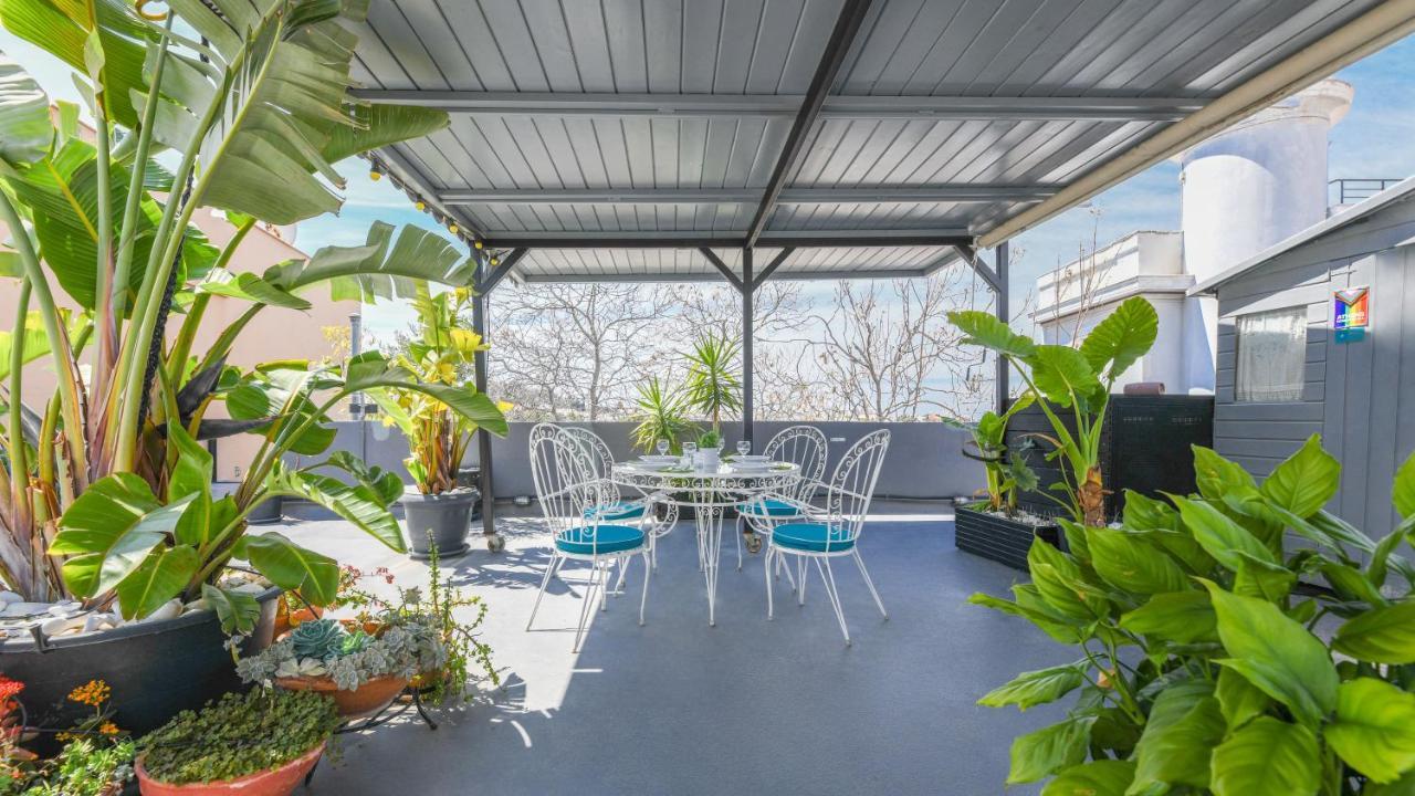Monastiraki #Wallsfree Citycenter- Unspoiled Athens Apartments Екстериор снимка