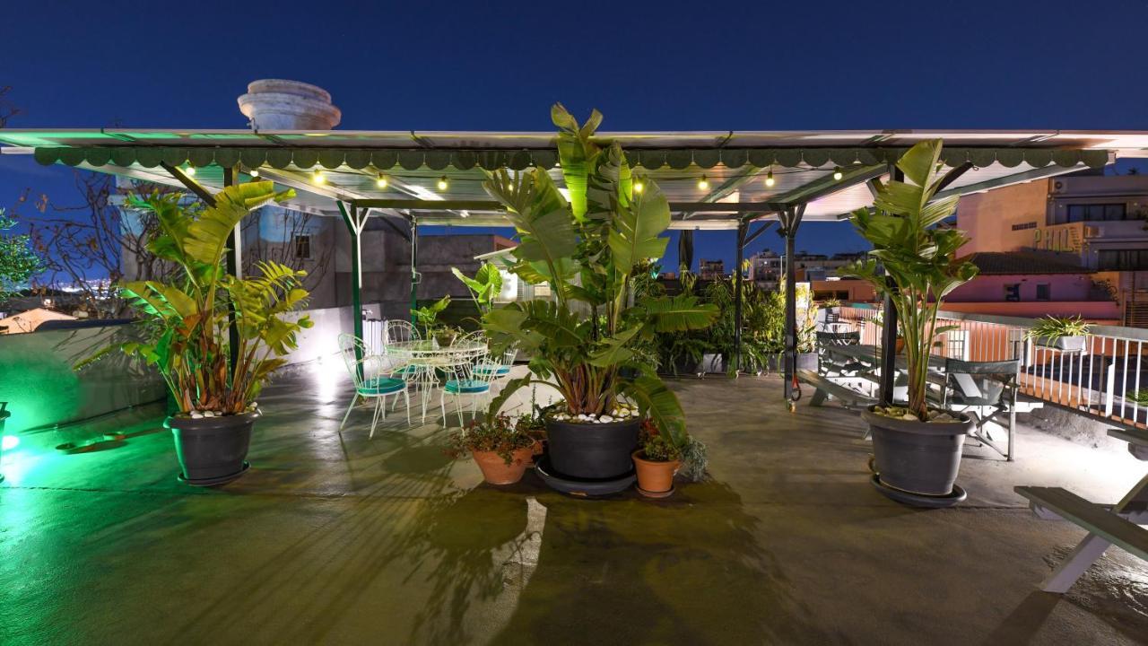 Monastiraki #Wallsfree Citycenter- Unspoiled Athens Apartments Екстериор снимка